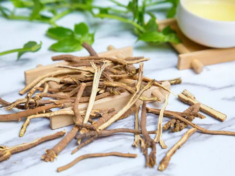 Sài hồ nam sấy khô tại HCM