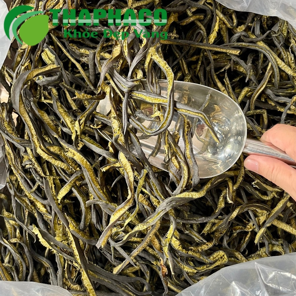 Chuẩn bị nguyên liệu làm tảo xoắn muối chua