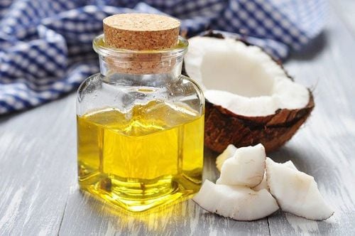 Dầu dừa được ví như mỹ phẩm cao cấp