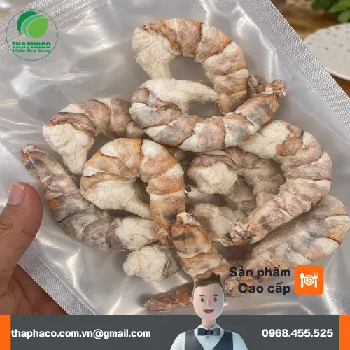 Biến tấu cơm nguội từ tôm sấy thăng hoa 